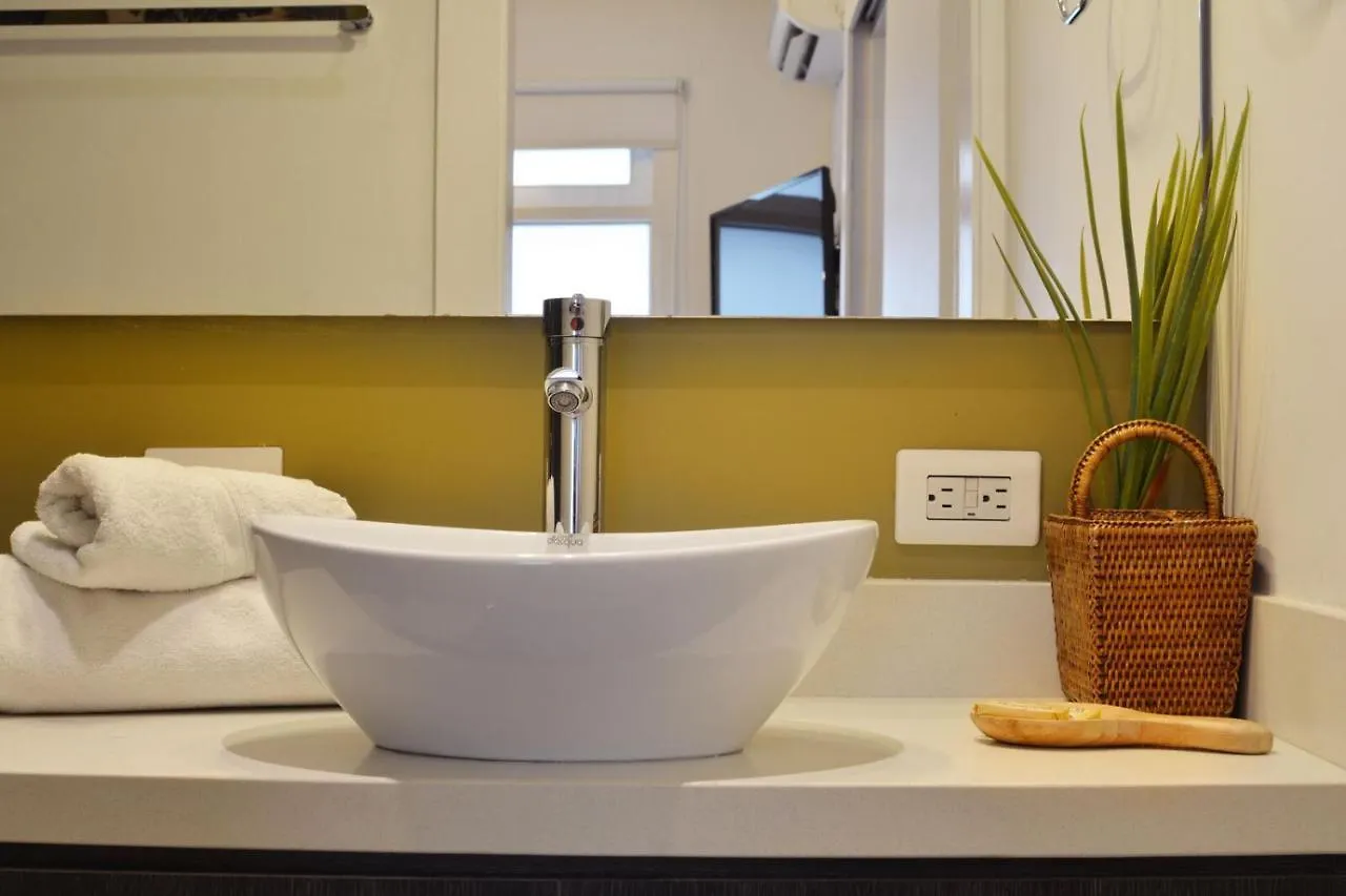 Oasis Del Poblado By Lifeafar Apartment Medellin
