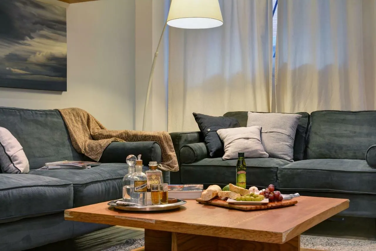 Oasis Del Poblado By Lifeafar Apartment Medellin 0*,  Colombia