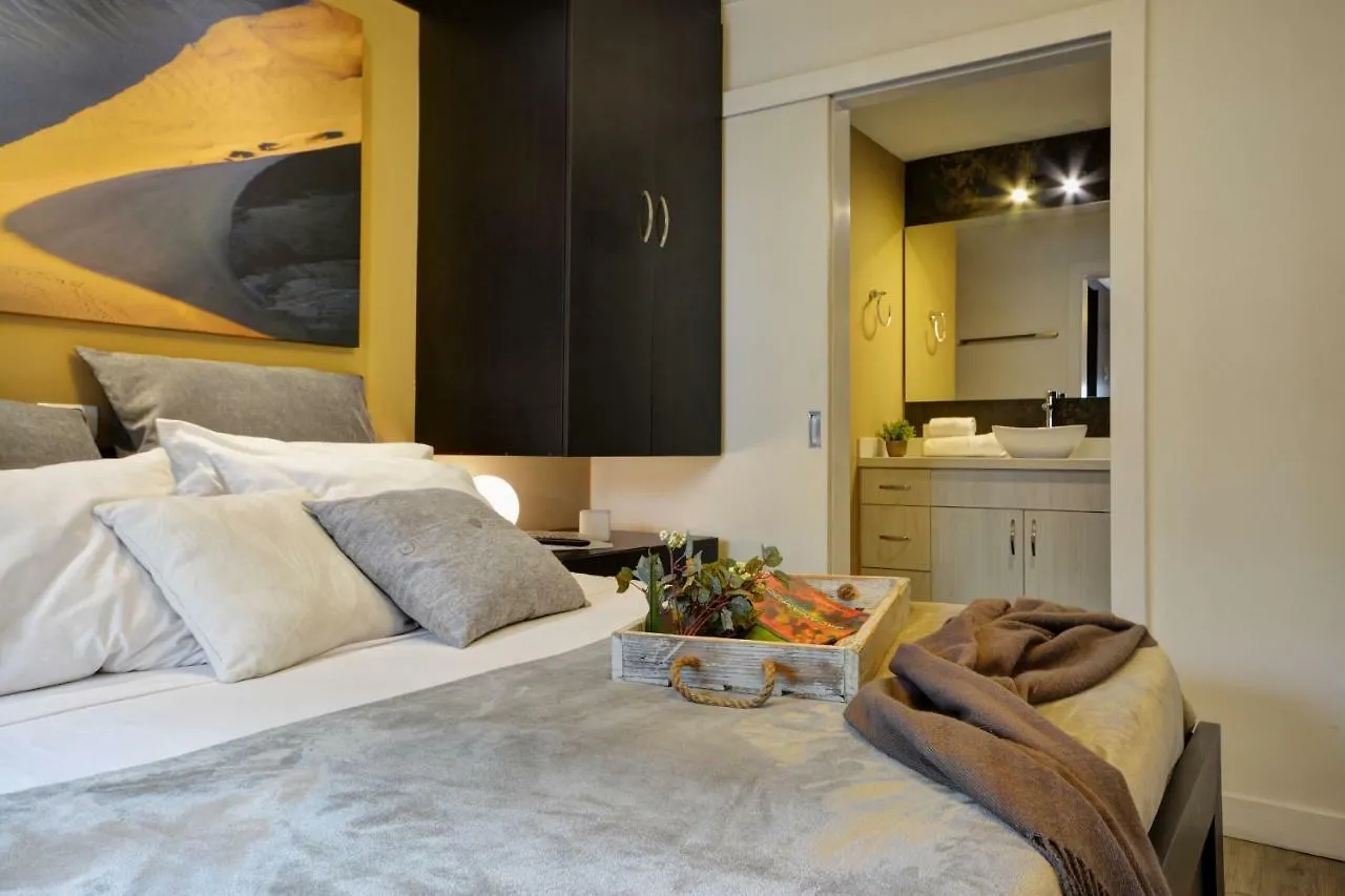 Oasis Del Poblado By Lifeafar Apartment Medellin