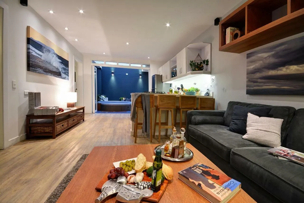 Oasis Del Poblado By Lifeafar Apartment Medellin