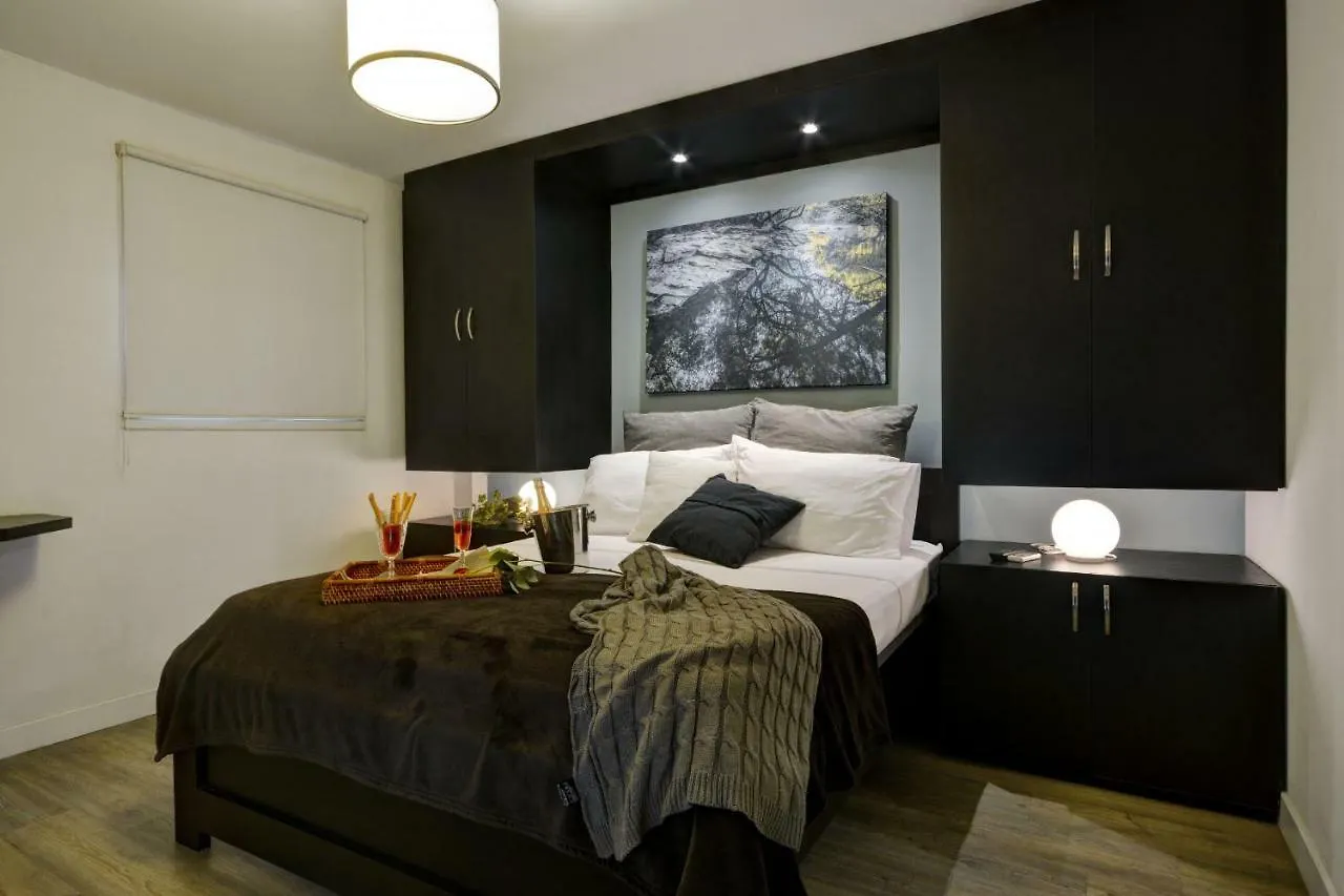 Oasis Del Poblado By Lifeafar Apartment Medellin 0*,