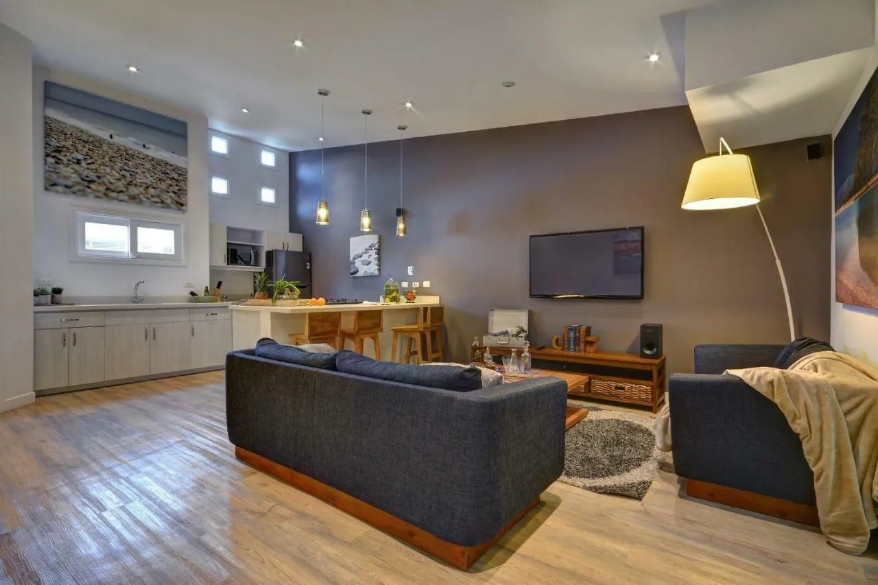 Oasis Del Poblado By Lifeafar Apartment Medellin